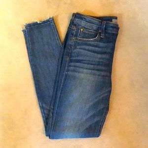 Joe's the icon mid rise skinny ankle jeans 26